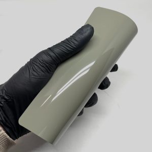 WunderVinyl Super Gloss Tank Green car wrapping film