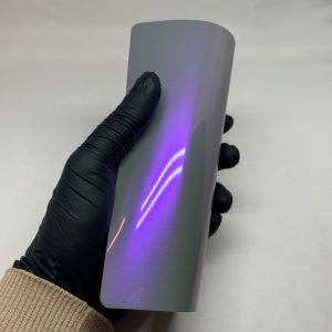WunderVinyl Super Gloss+ Candy Flip Grey to Purple car wrapping film