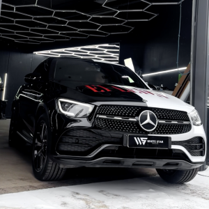 WunderVinyl SG+ Piano Black LT ja Piano White LT yliteippaus