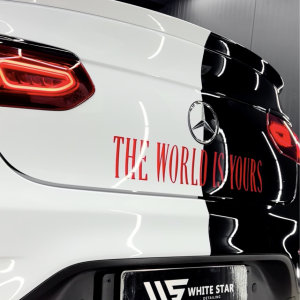 WunderVinyl SG+ Piano Black LT ja Piano White LT — Scarface tyylinen autoteippaus